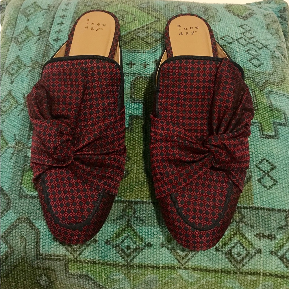 Red and blue slide flats